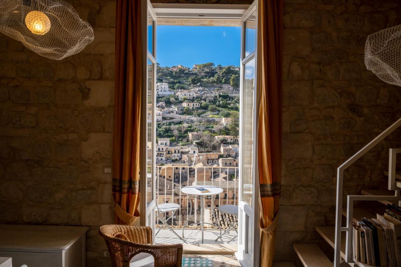 Luxury House Le Nuvole Apartment Modica Bagian luar foto
