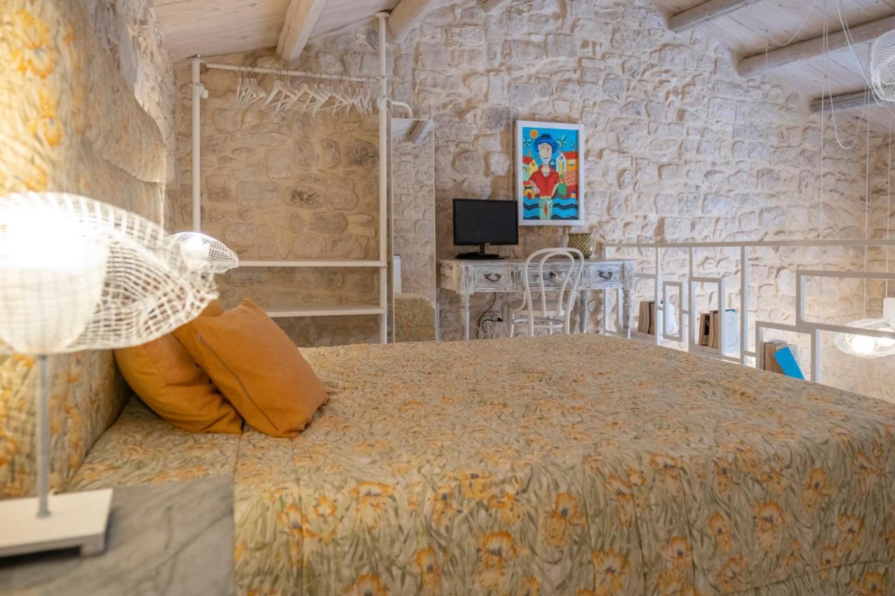 Luxury House Le Nuvole Apartment Modica Bagian luar foto