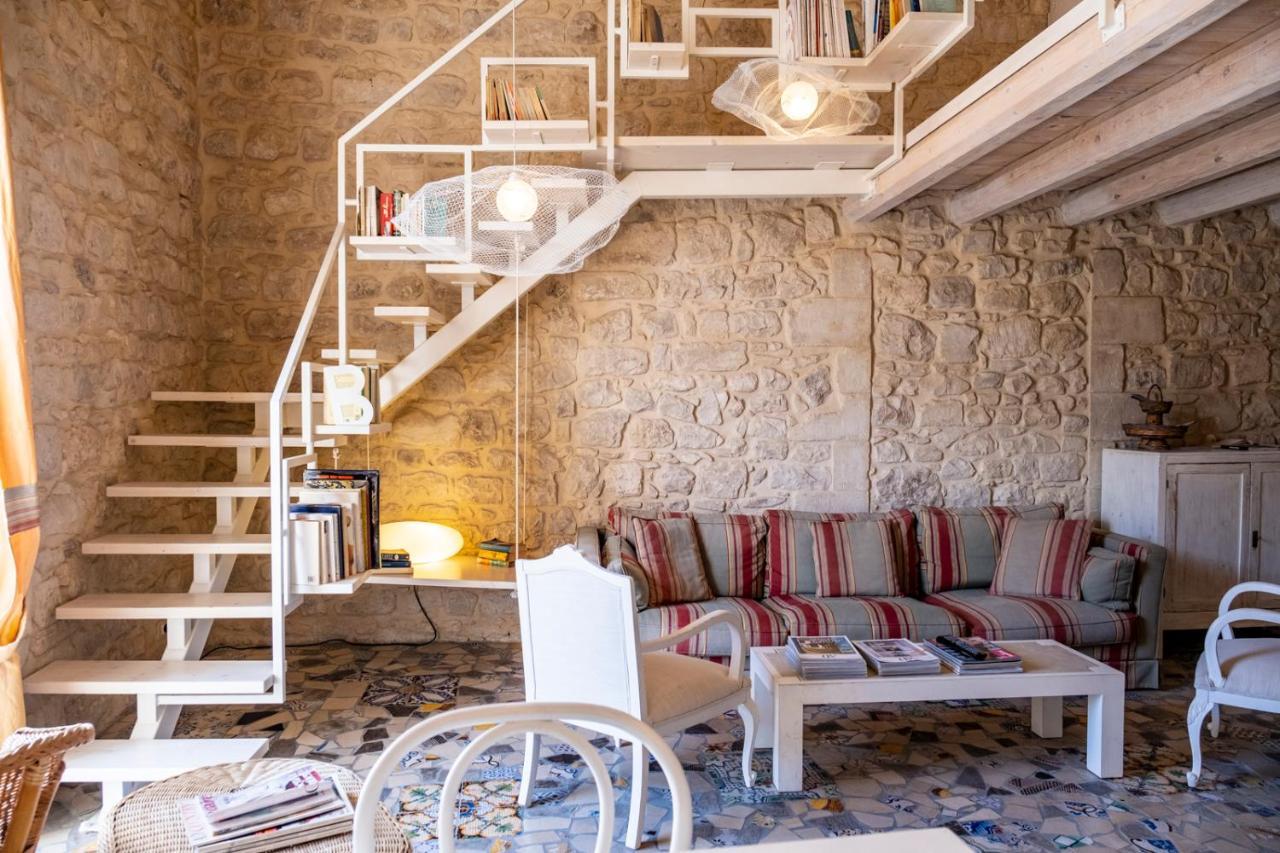 Luxury House Le Nuvole Apartment Modica Bagian luar foto