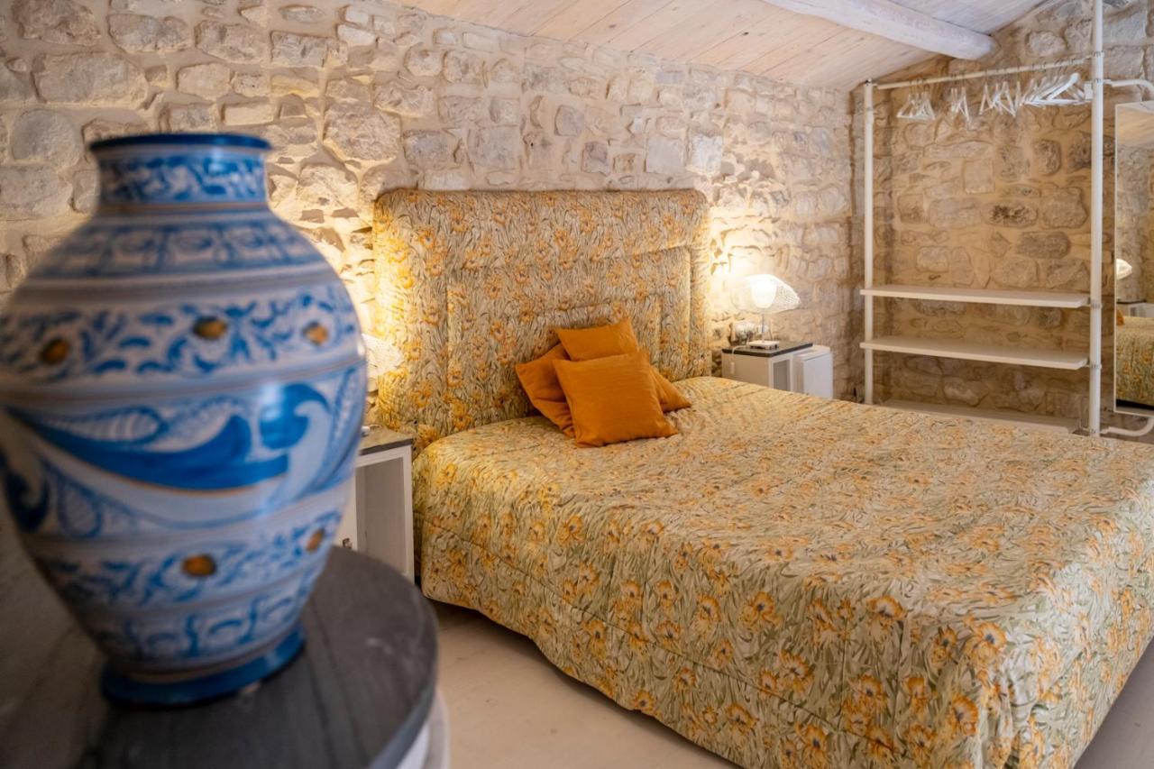 Luxury House Le Nuvole Apartment Modica Bagian luar foto