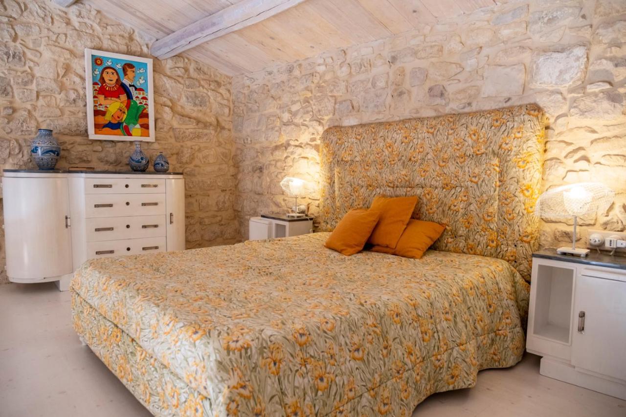 Luxury House Le Nuvole Apartment Modica Bagian luar foto