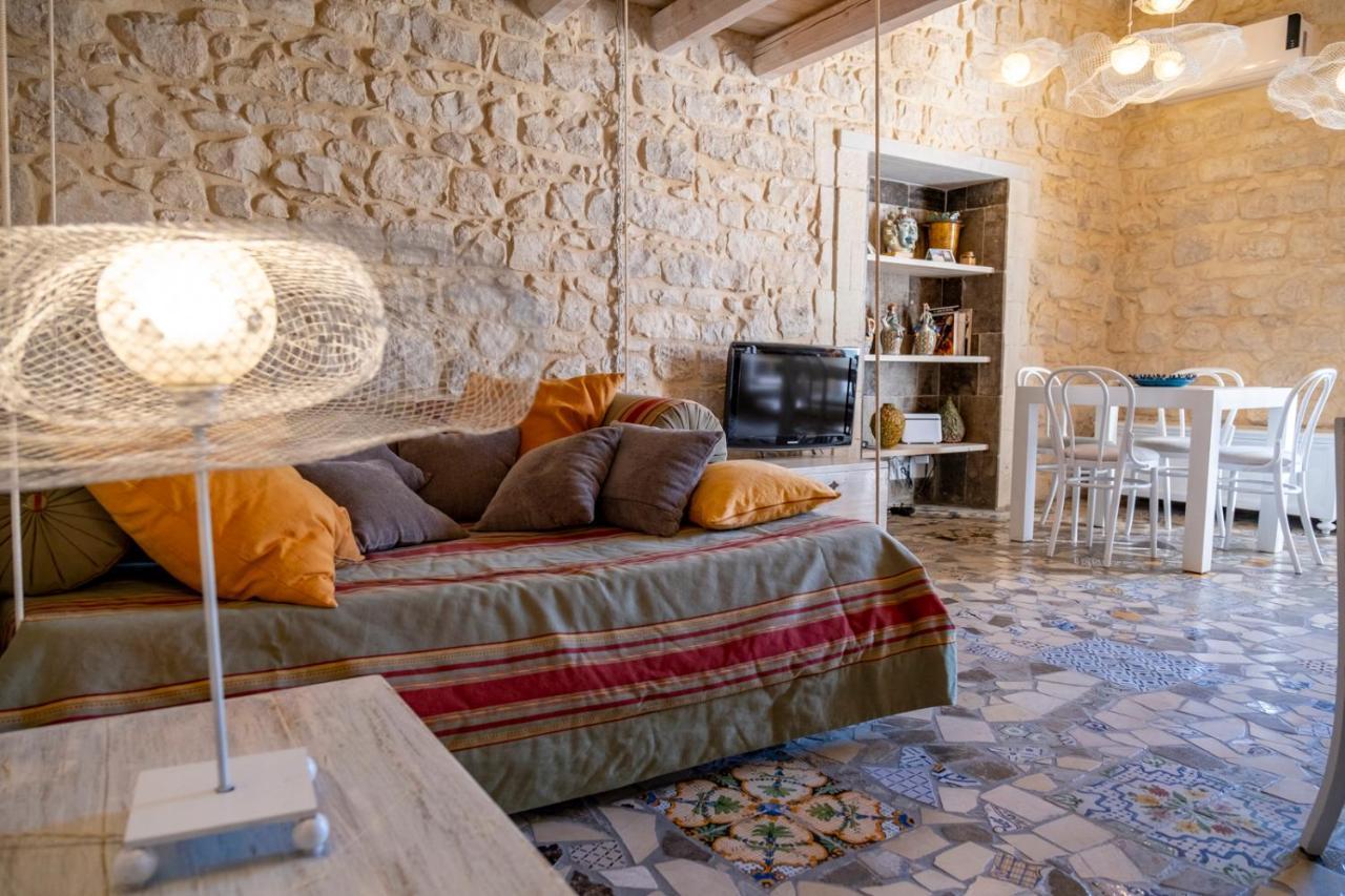 Luxury House Le Nuvole Apartment Modica Bagian luar foto