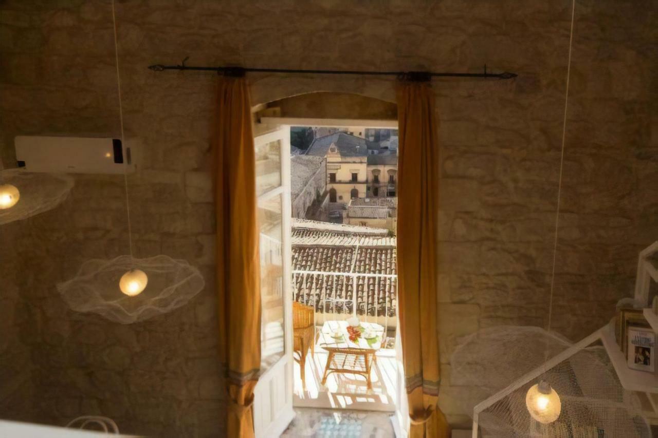 Luxury House Le Nuvole Apartment Modica Bagian luar foto